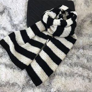 JCREW warm striped scarf. Perfect condition.